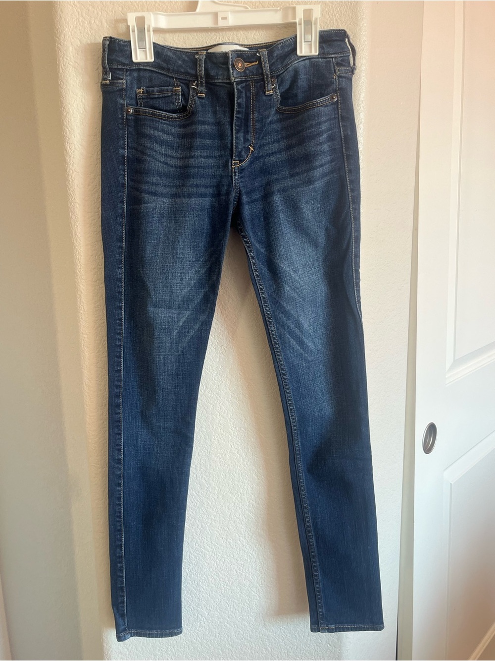 Abercrombie & Fitch Indigo Skinny Jeans